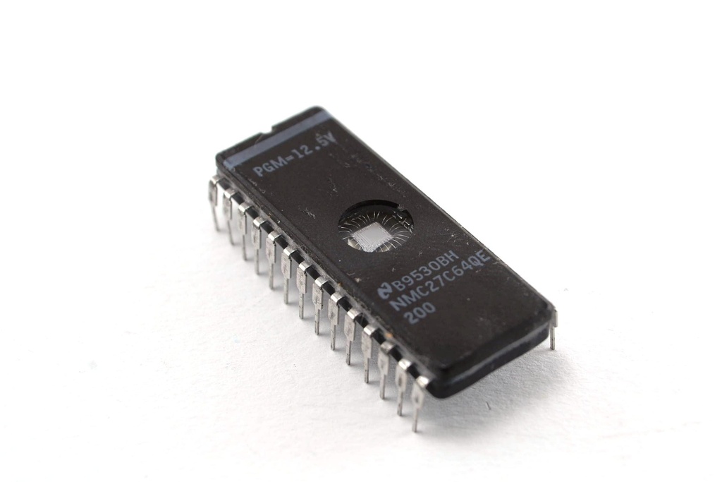 (27C64-20)   EPROM 8K x 8 200nS C/VENTANA